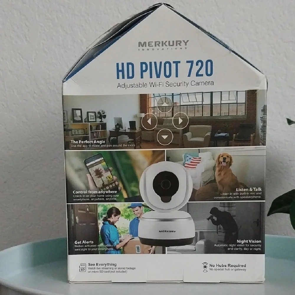 HD Pivot 720 Wi-Fi Security Camera - Black and White